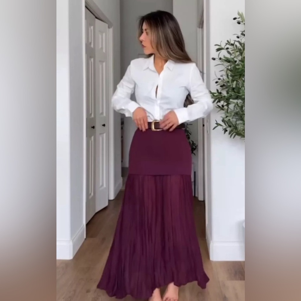Zara BLOGGERS FAVORITE MIXED PLEATED KNIT SKIRT - Picture 2 of 6